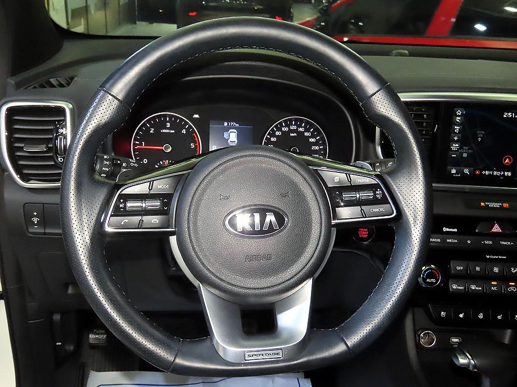 KIA Sportage - Vista 8
