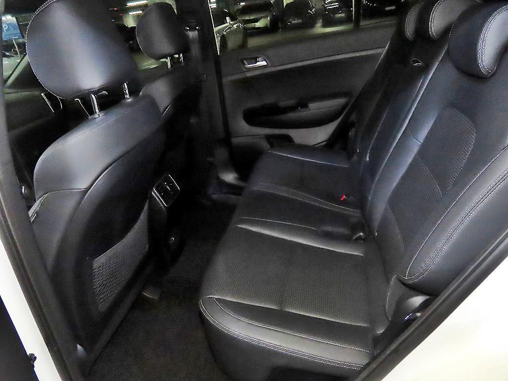 KIA Sportage - Vista 7