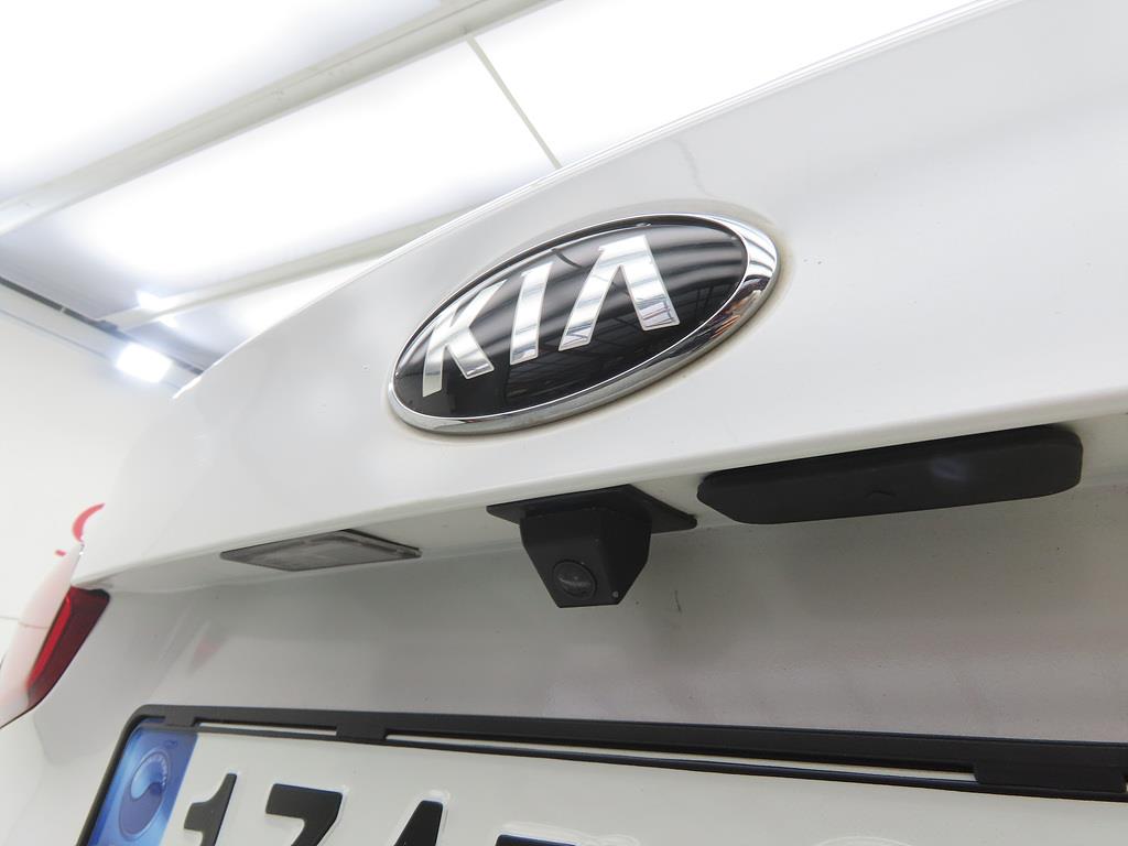 KIA K3 2015 the color of pearl - Importación desde Corea - HF Imports Iquique - Foto 18