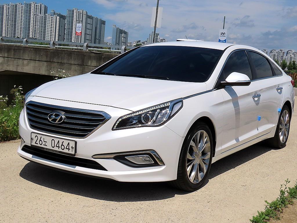 HYUNDAI Sonata - Vista 2