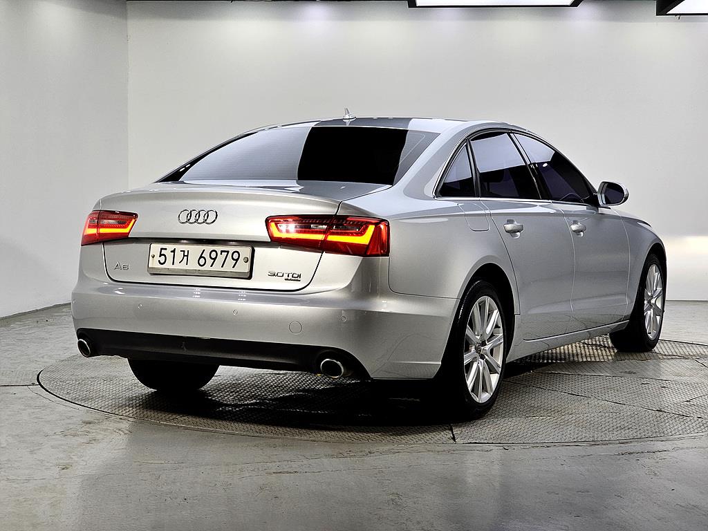 Audi A6 - Vista 4