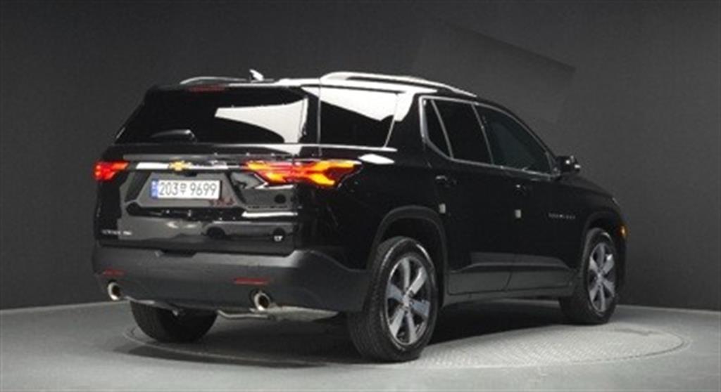 Chevrolet Travers - Vista 4