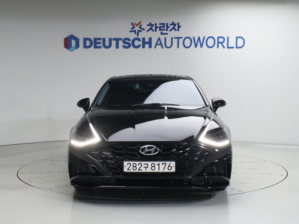 HYUNDAI Sonata - Vista 3