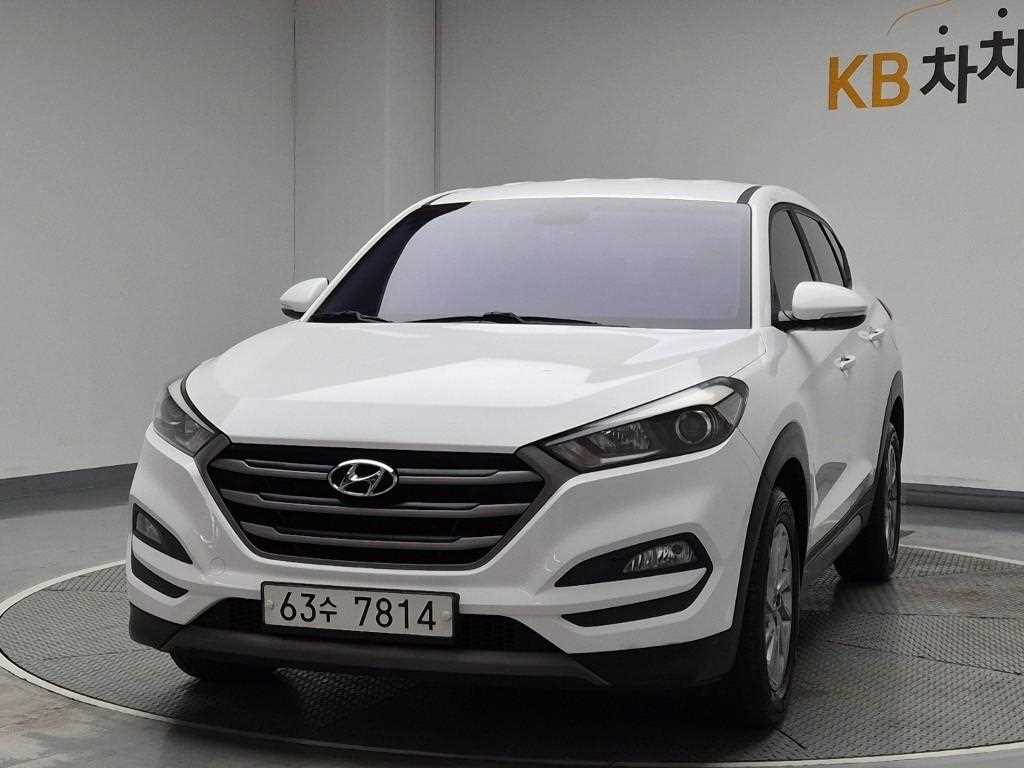 HYUNDAI Tucson 2016 Blanco - Importación desde Corea - HF Imports Iquique - Foto 1