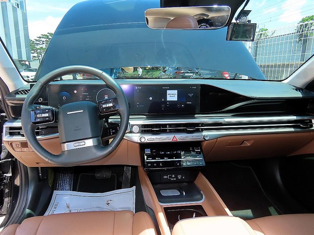 HYUNDAI Grandeur - Vista 7