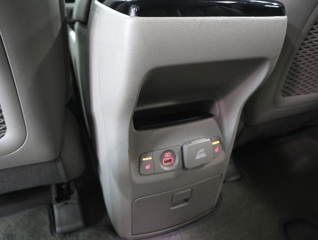 KIA Carnival 2017 Plateado - Importación desde Corea - HF Imports Iquique - Foto 16