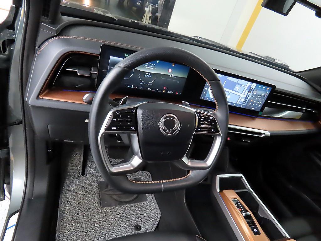 Ssangyong Torres - Vista 9