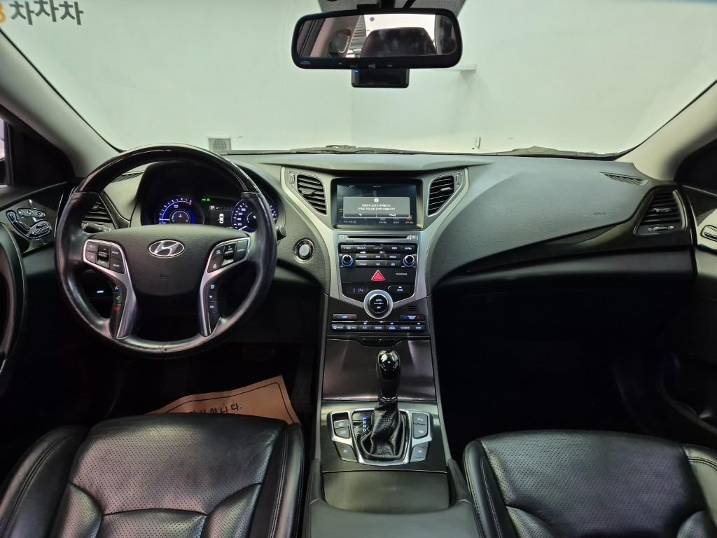 HYUNDAI Grandeur 2015 Blanco - Importación desde Corea - HF Imports Iquique - Foto 13
