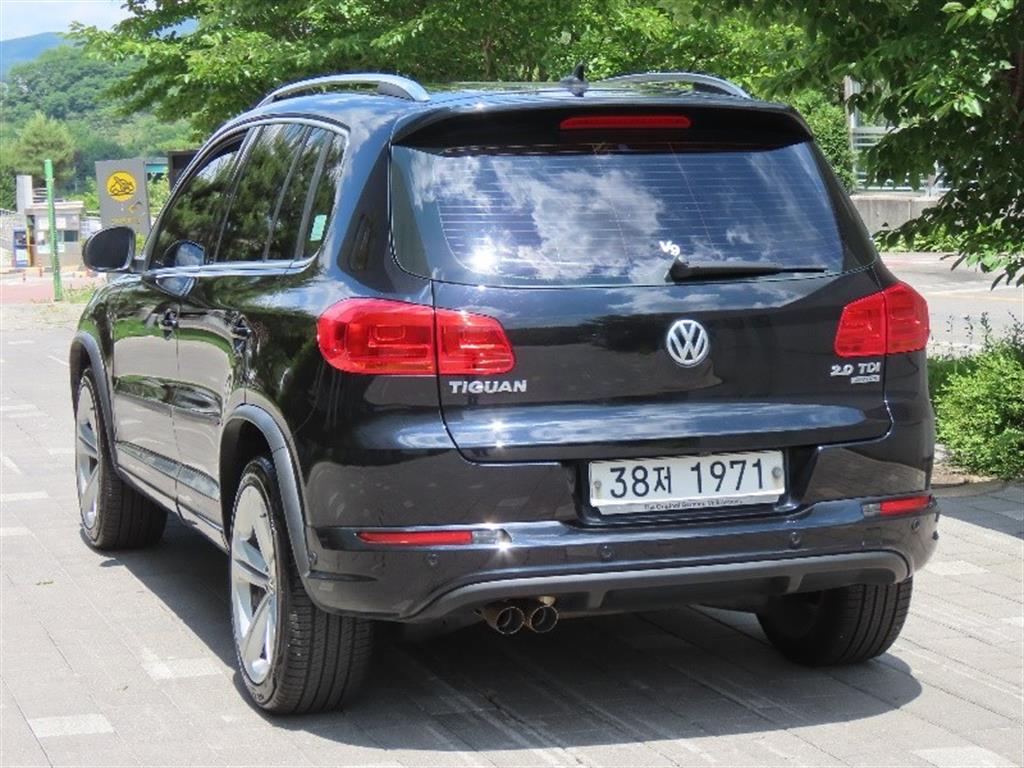 Volkswagen Tiguan - Vista 7