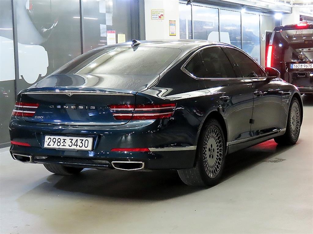 Genesis G80 - Vista 4
