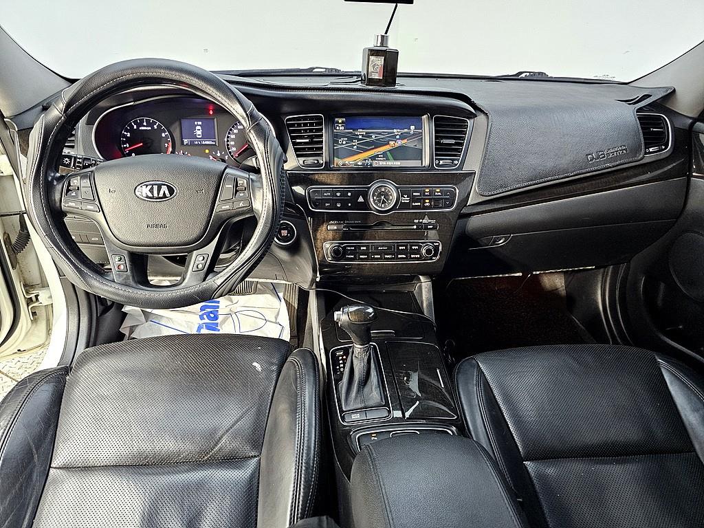 KIA K7 - Vista 5