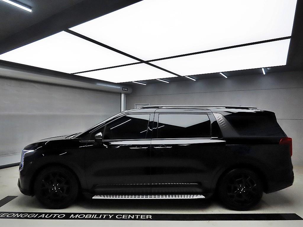 KIA Carnival - Vista 4