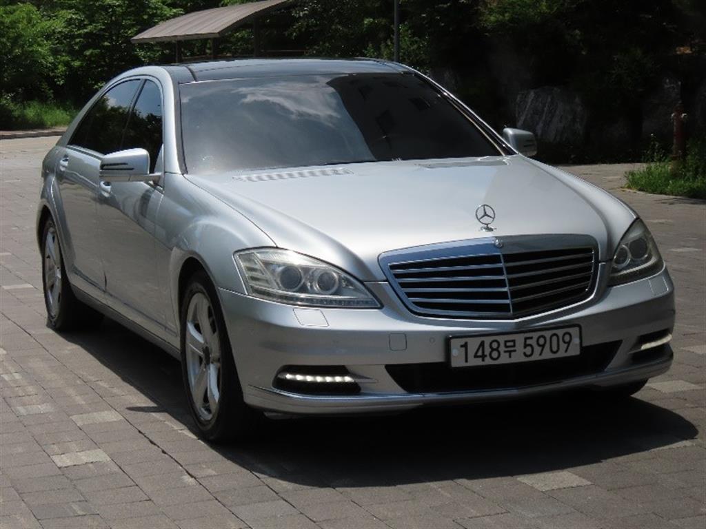 Mercedes Benz S Class - Vista 3
