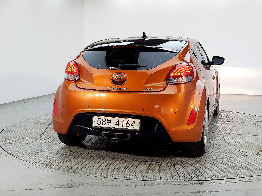 HYUNDAI Veloster - Vista 3