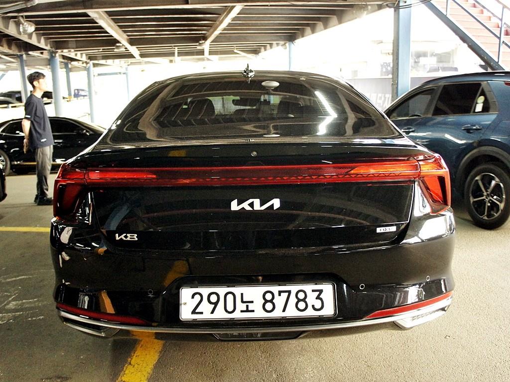 KIA K8 - Vista 5