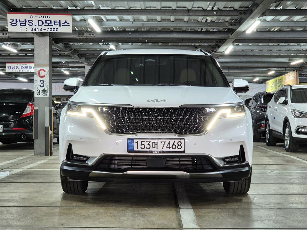 KIA Carnival 2023 the color of pearl - Importación desde Corea - HF Imports Iquique - Foto 1