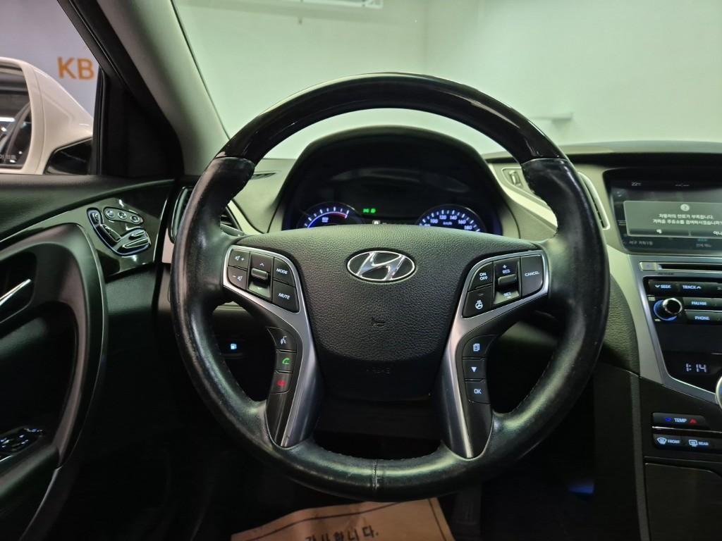 HYUNDAI Grandeur 2015 Blanco - Importación desde Corea - HF Imports Iquique - Foto 15