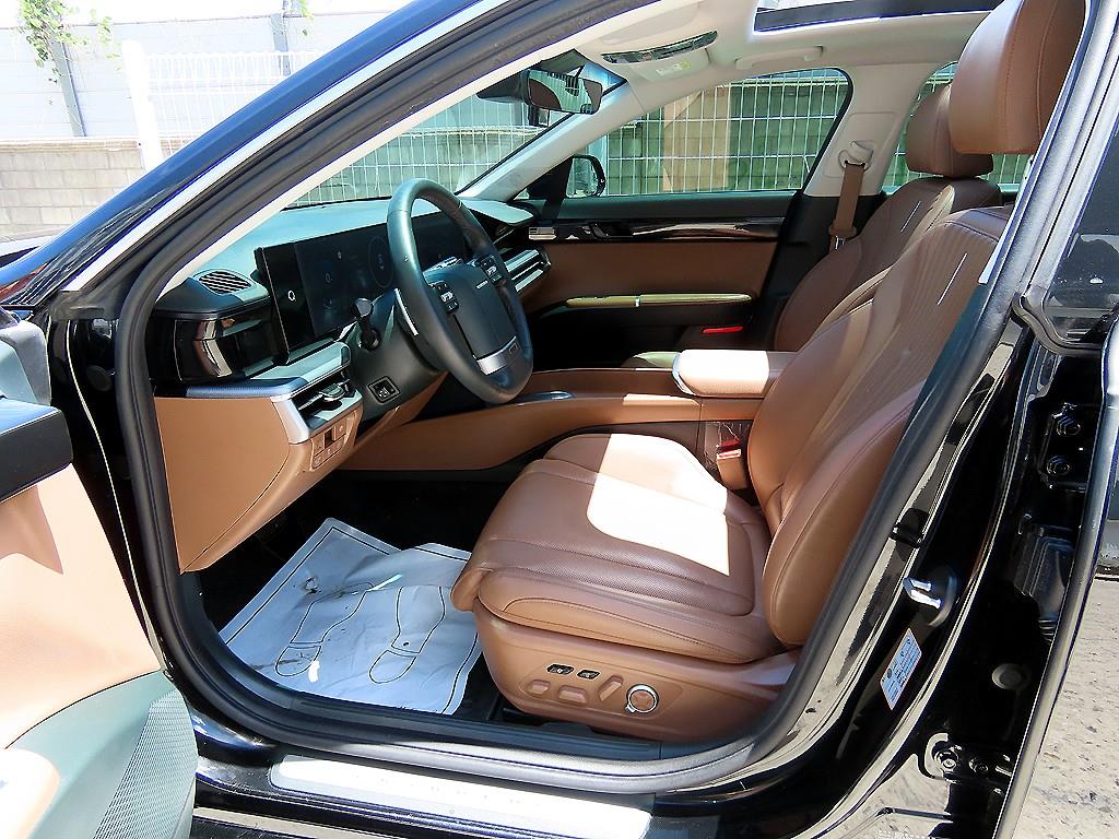 HYUNDAI Grandeur - Vista 5