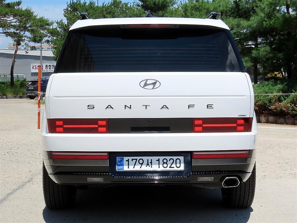 HYUNDAI Santa Fe - Vista 4
