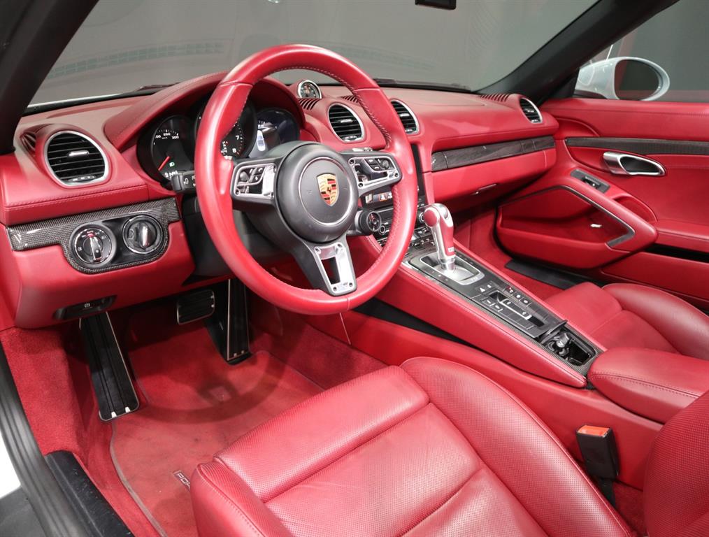 Porsche 718 - Vista 7