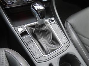 Volkswagen Jetta - Vista 12