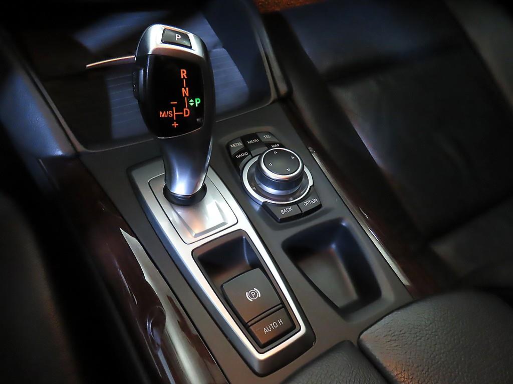 BMW X6 - Vista 12