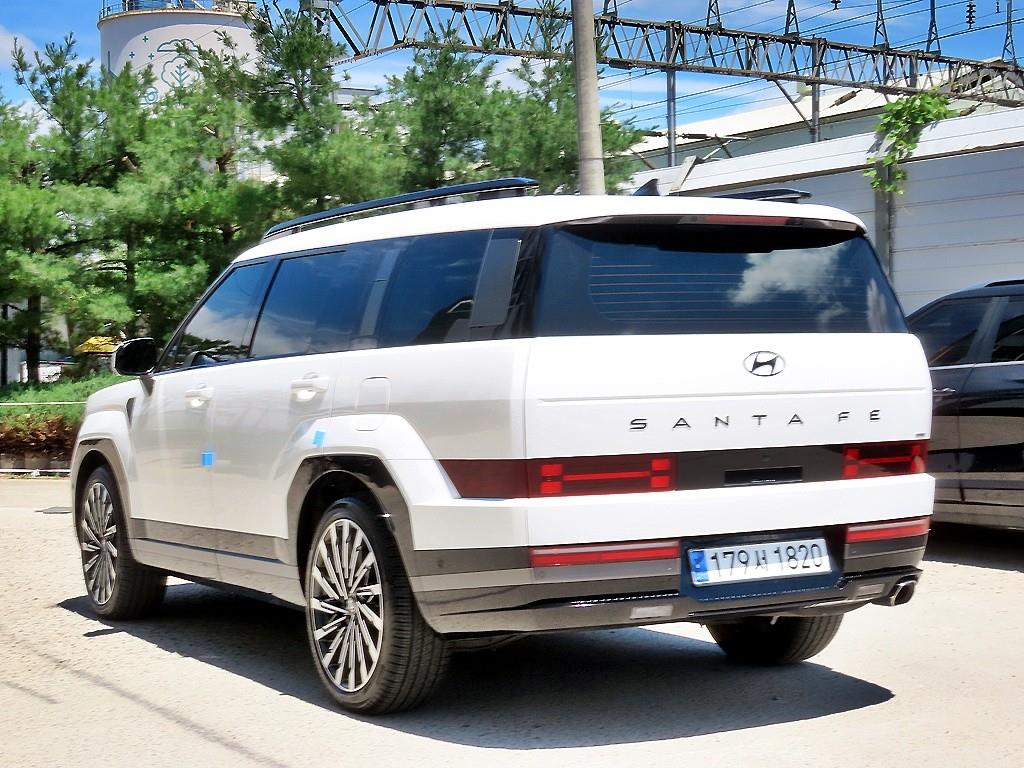 HYUNDAI Santa Fe - Vista 3
