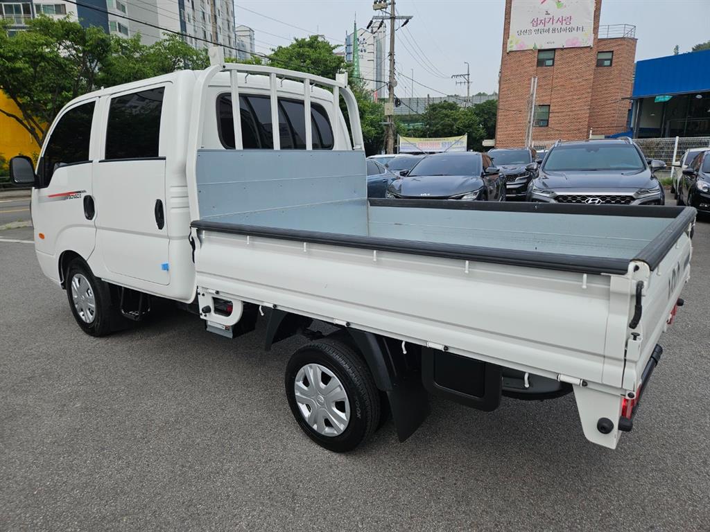 Small Truck Cargo (small) - Vista 5