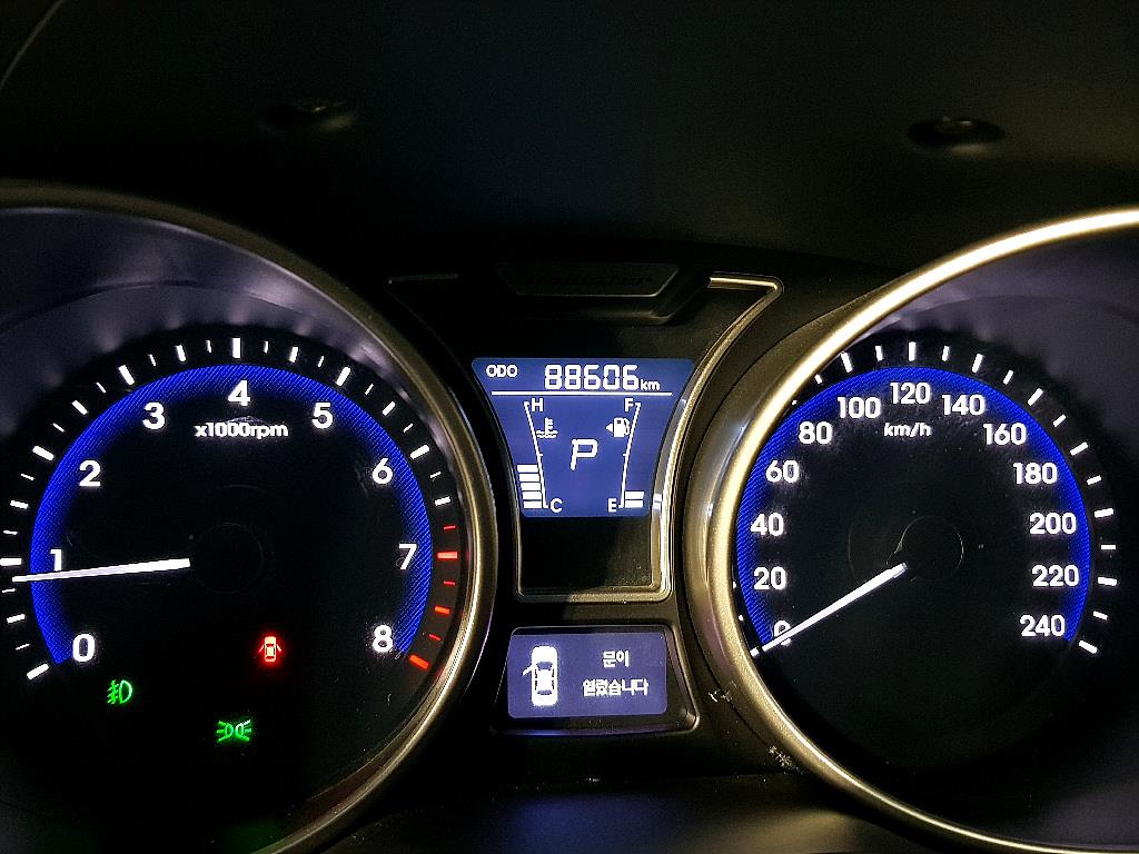 HYUNDAI Veloster - Vista 7