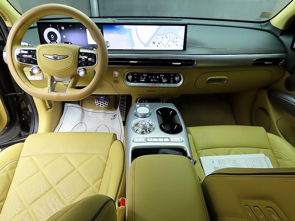 Genesis GV60 - Vista 7