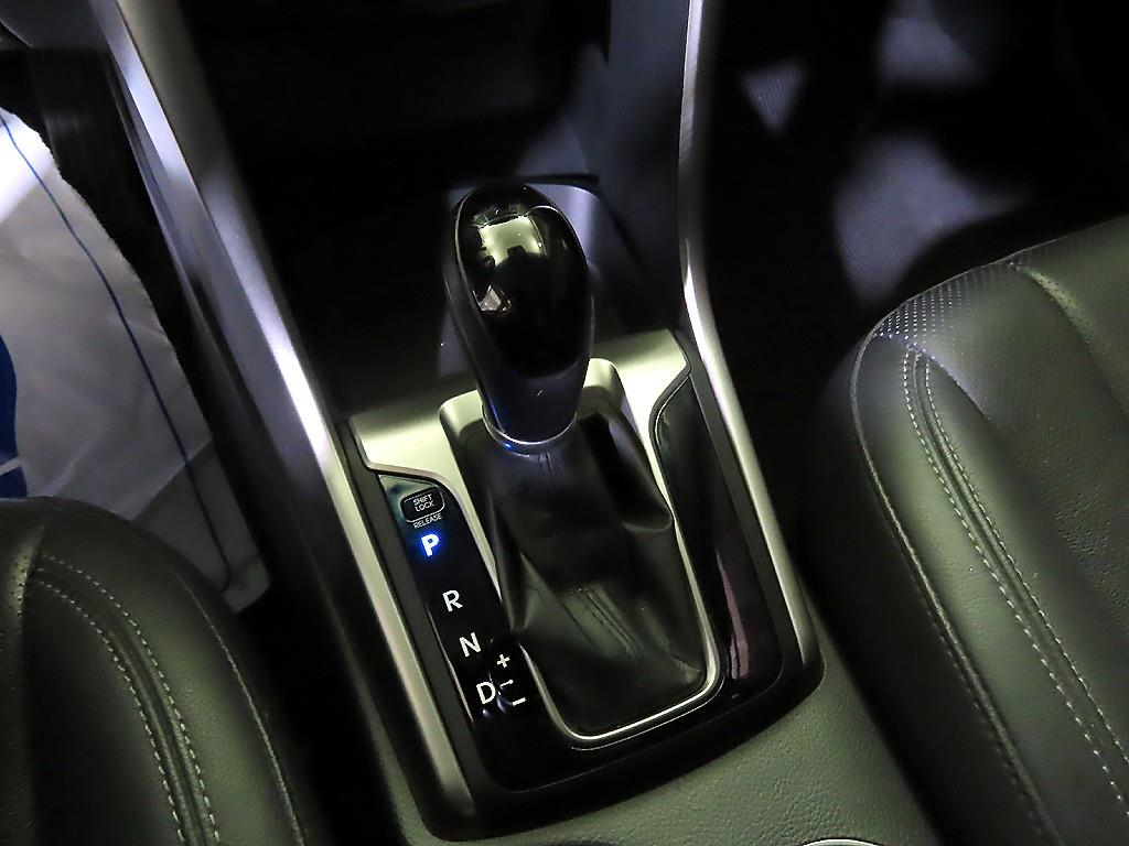 HYUNDAI i30 - Vista 12