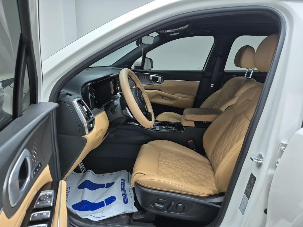 KIA Sorento - Vista 11