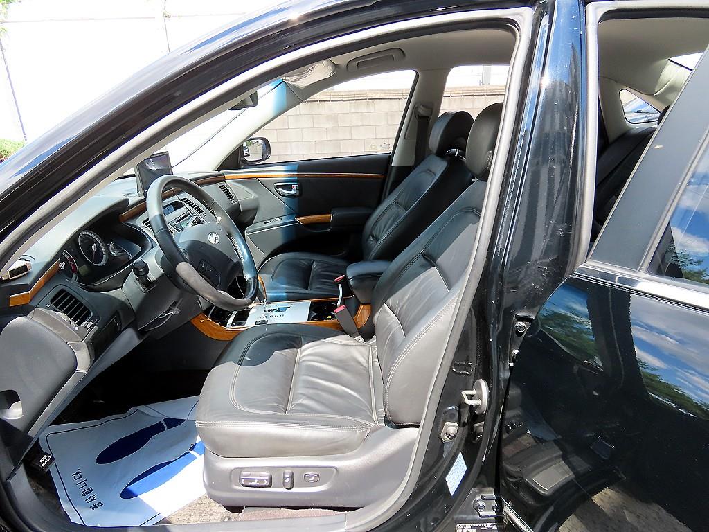 HYUNDAI Grandeur - Vista 5