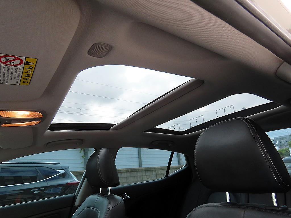 KIA K5 2011 Plateado - Importación desde Corea - HF Imports Iquique - Foto 18