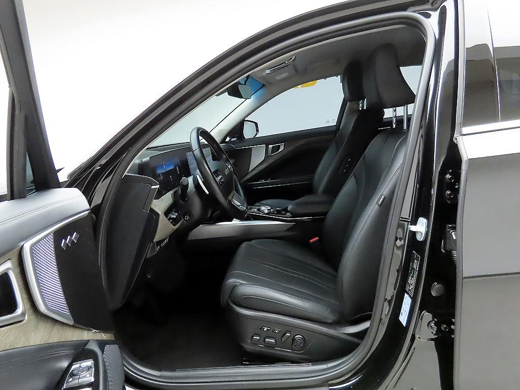 KIA K8 - Vista 12