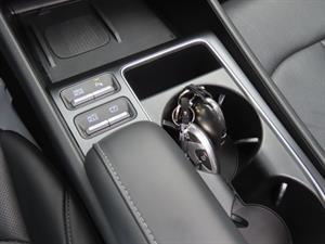 HYUNDAI Sonata - Vista 12