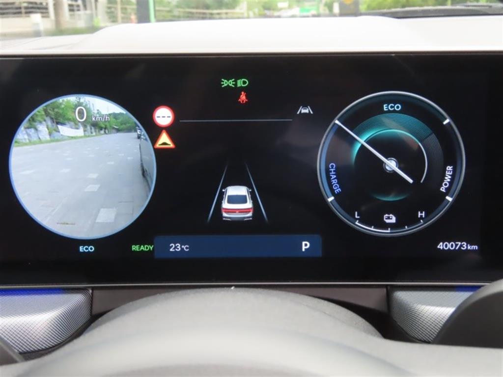 HYUNDAI Sonata - Vista 9