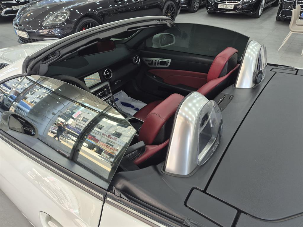 Mercedes Benz SLK Class - Vista 3