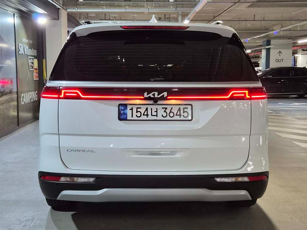 KIA Carnival - Vista 5