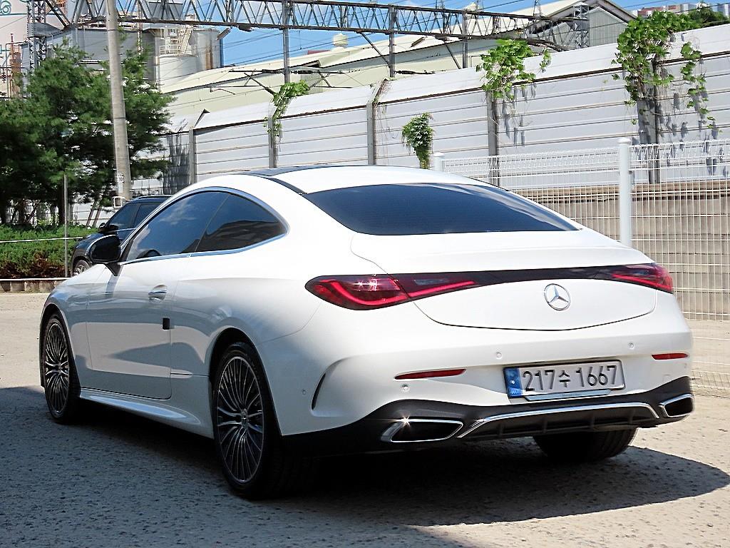 Mercedes Benz CLE Class - Vista 3