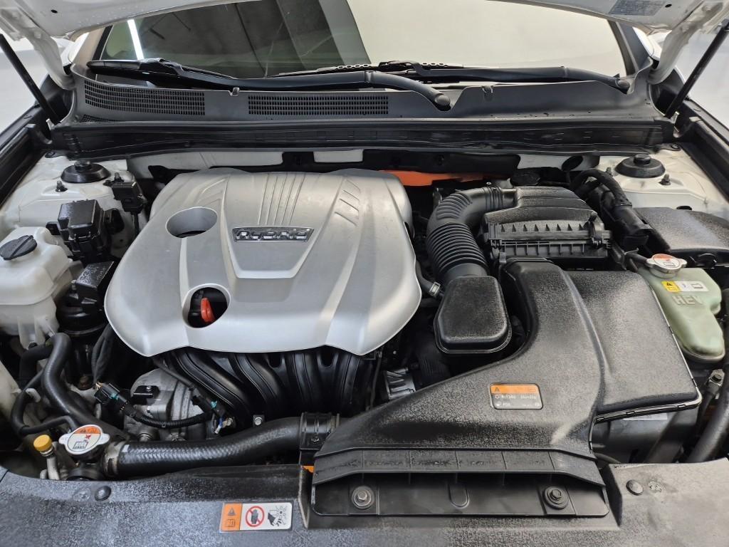 HYUNDAI Grandeur 2015 Blanco - Importación desde Corea - HF Imports Iquique - Foto 17