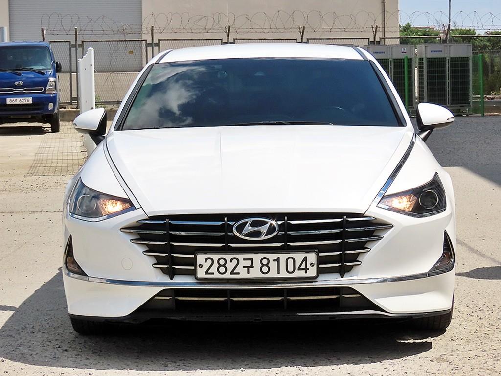 HYUNDAI Sonata 2022 Blanco - Importación desde Corea - HF Imports Iquique - Foto 1