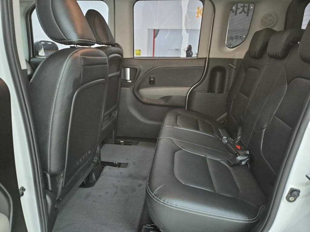 KIA Ray - Vista 12