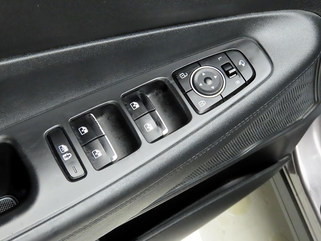 HYUNDAI Santa Fe - Vista 12