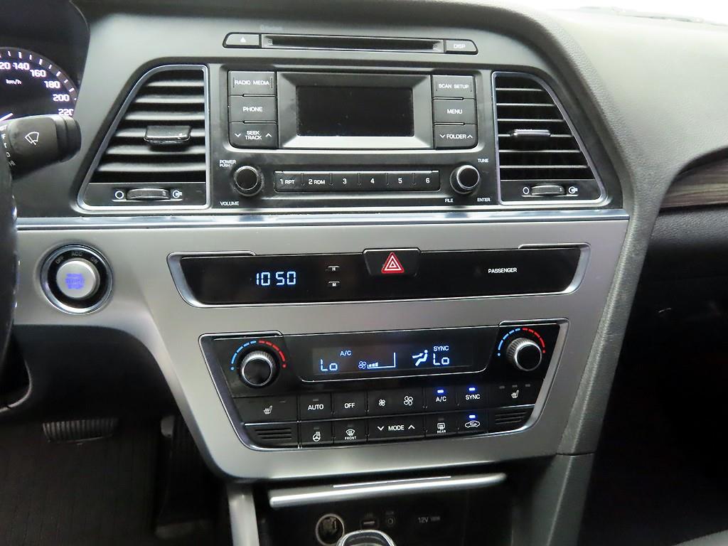 HYUNDAI Sonata - Vista 10