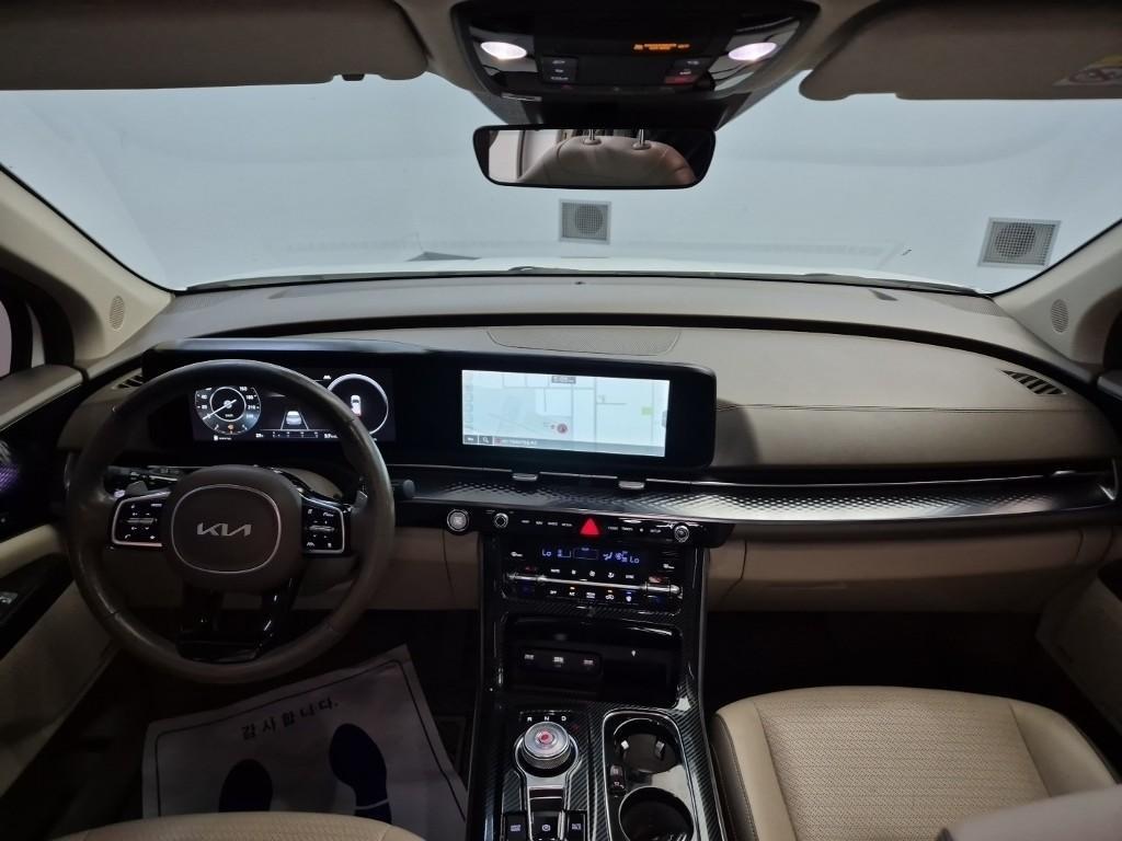 KIA Carnival - Vista 6