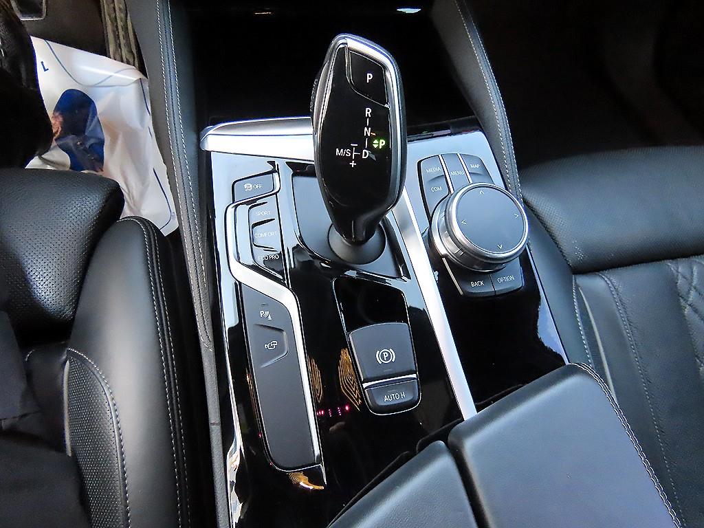 BMW 5 Series - Vista 11