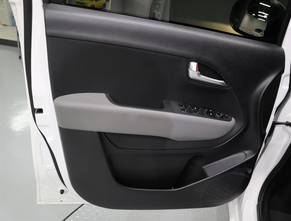 KIA Ray - Vista 9