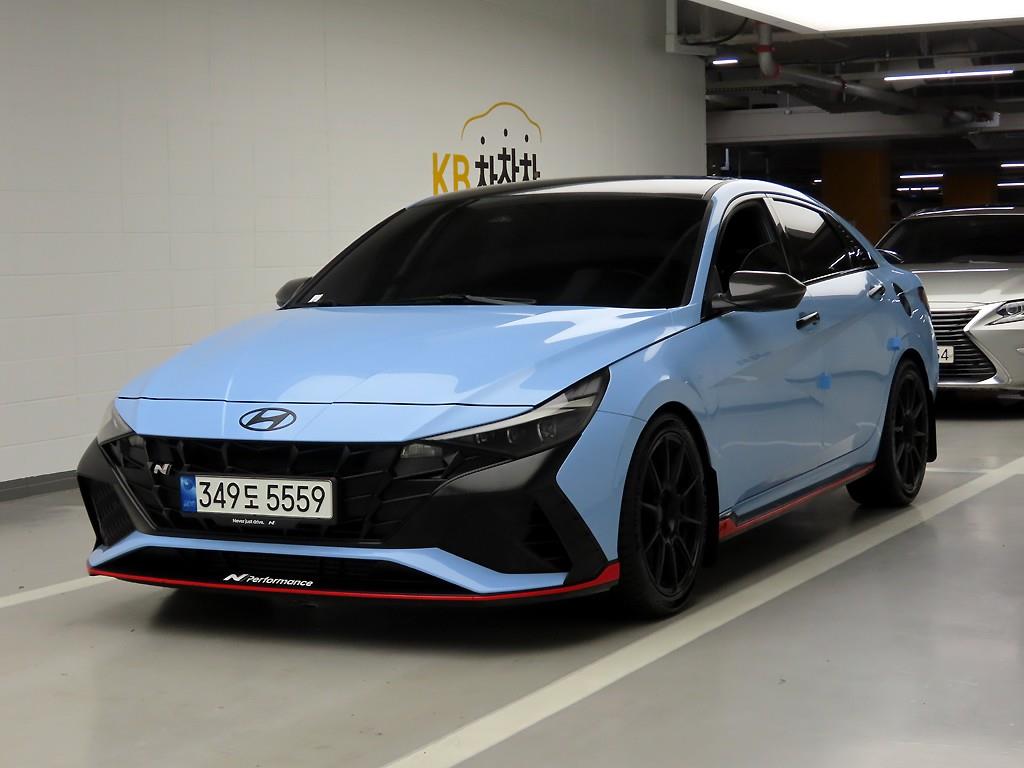 HYUNDAI Avante - Vista 2