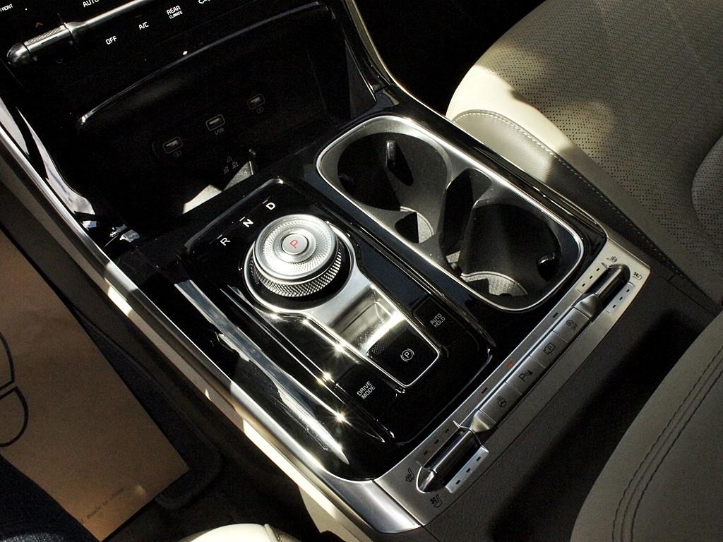 KIA Carnival 2023 Gris - Importación desde Corea - HF Imports Iquique - Foto 11
